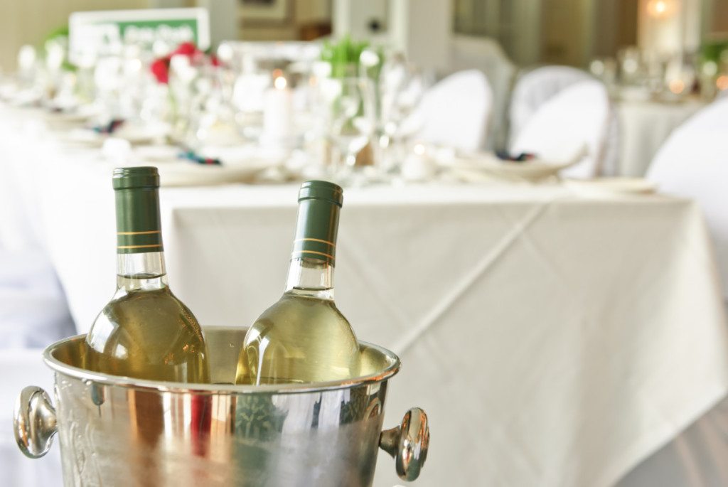 Craft-and-cork-wedding-reception-wine