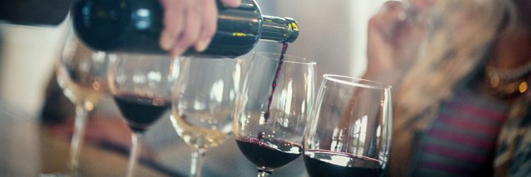 craft-and-cork-tasting-wine