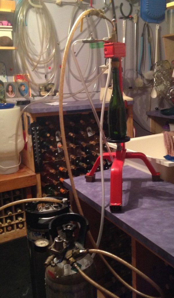 craft-and-cork-sparkling-wine-carbination-machine